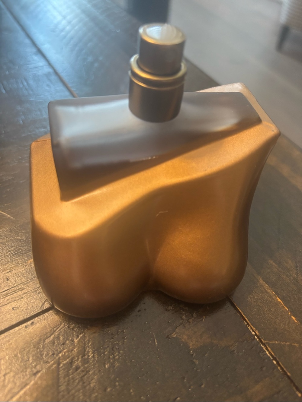 Billie Eilish Perfume - Picture 2 of 3